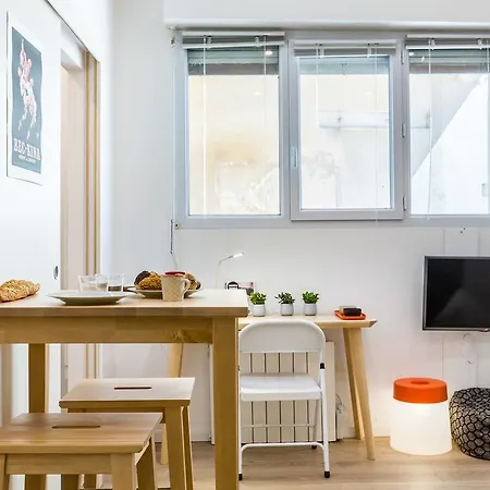 Aparthotel Clublord - Lovely Studio Next To The Tram *
